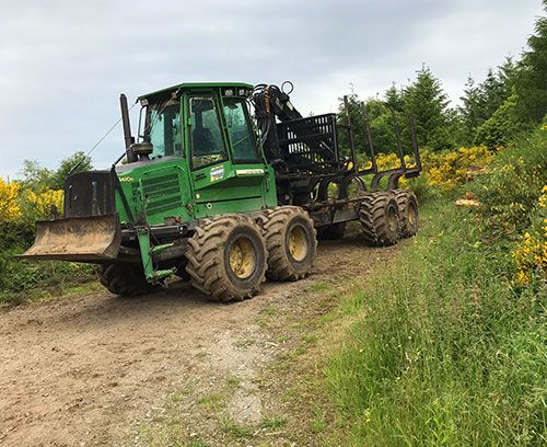 NOTRE PORTEUR  TIMBERJACK  1410 D  